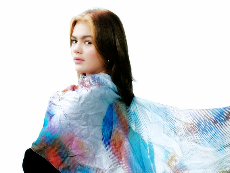 Silk Tabi Scarf Mythical King Parrots